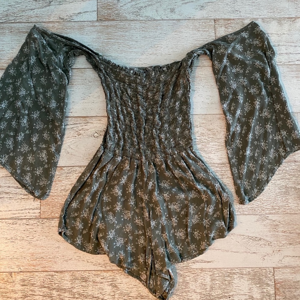 blue life romper size small